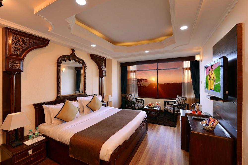 Ashiana Clarks Inn Shimla Esterno foto